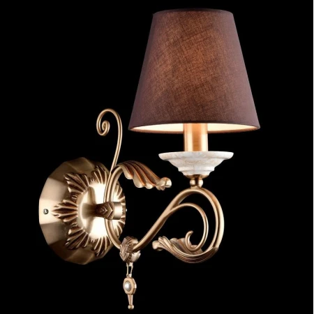 Бра Maytoni ARM332-01-R Francesco